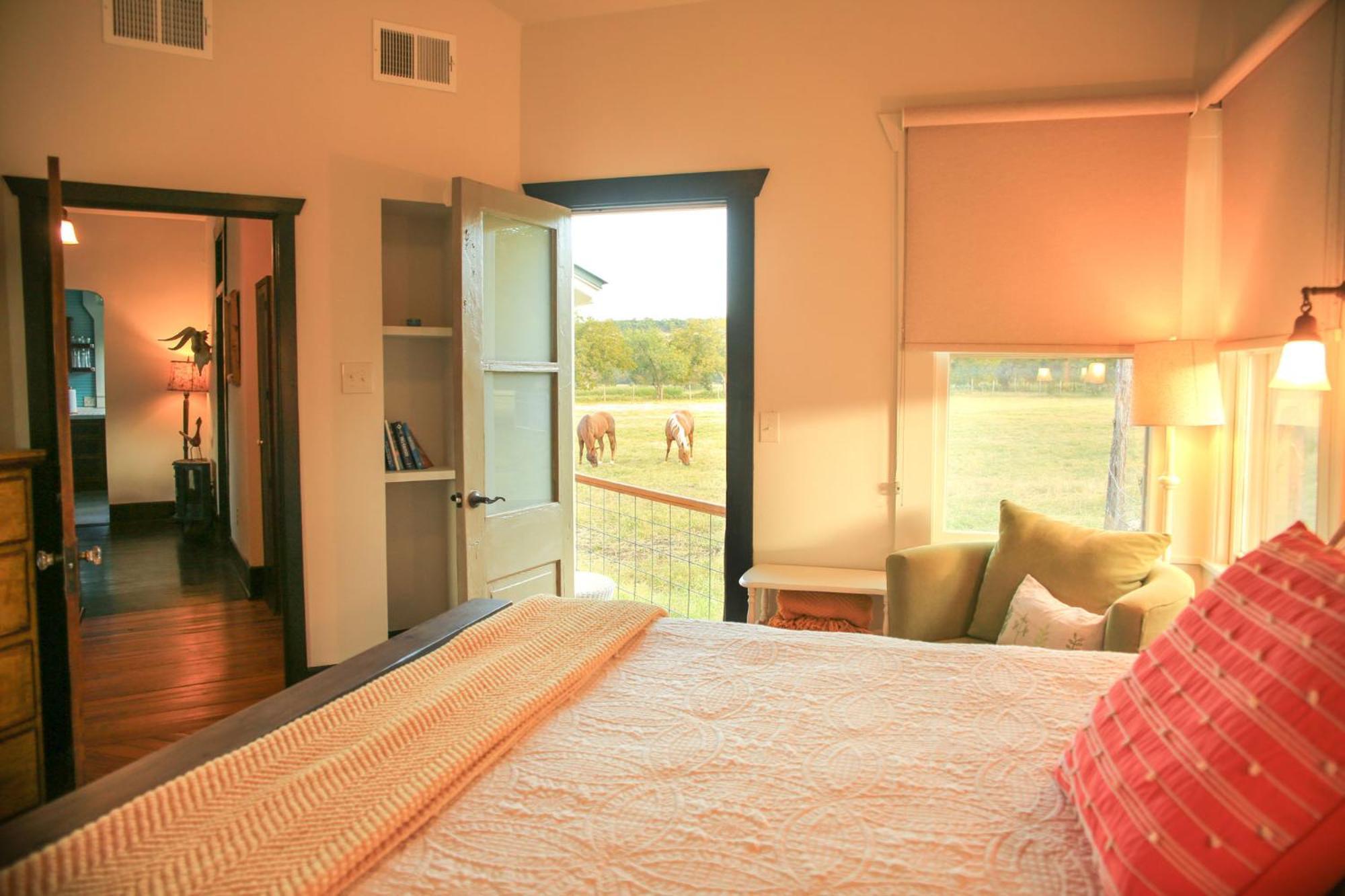 Montesino Ranch Lodging Villa Wimberley Buitenkant foto